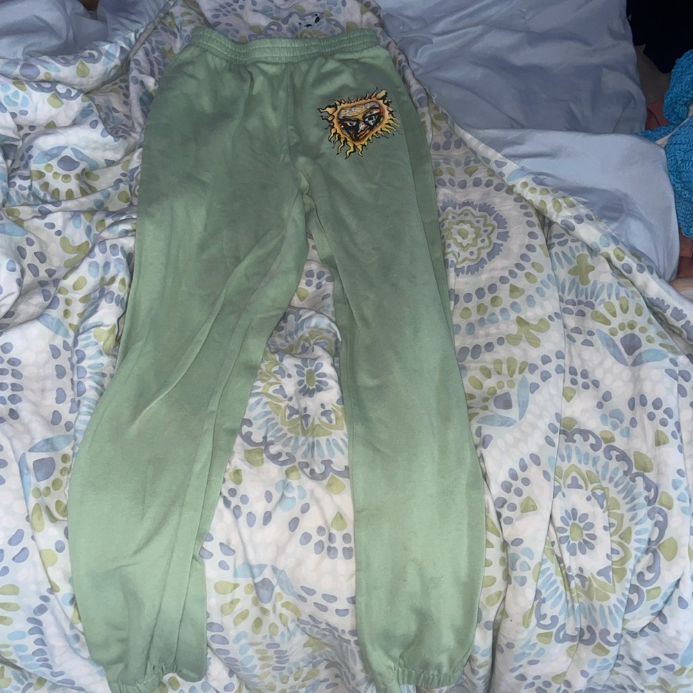 Sublime sweats 🌞